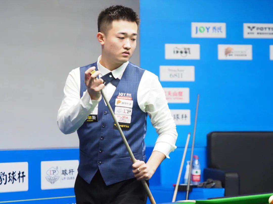 场指挥上仍 场指挥上仍