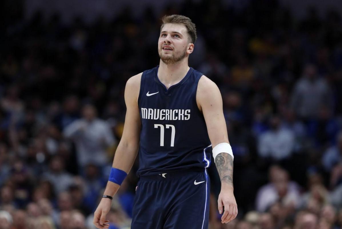 赛季中期更 赛季中期更